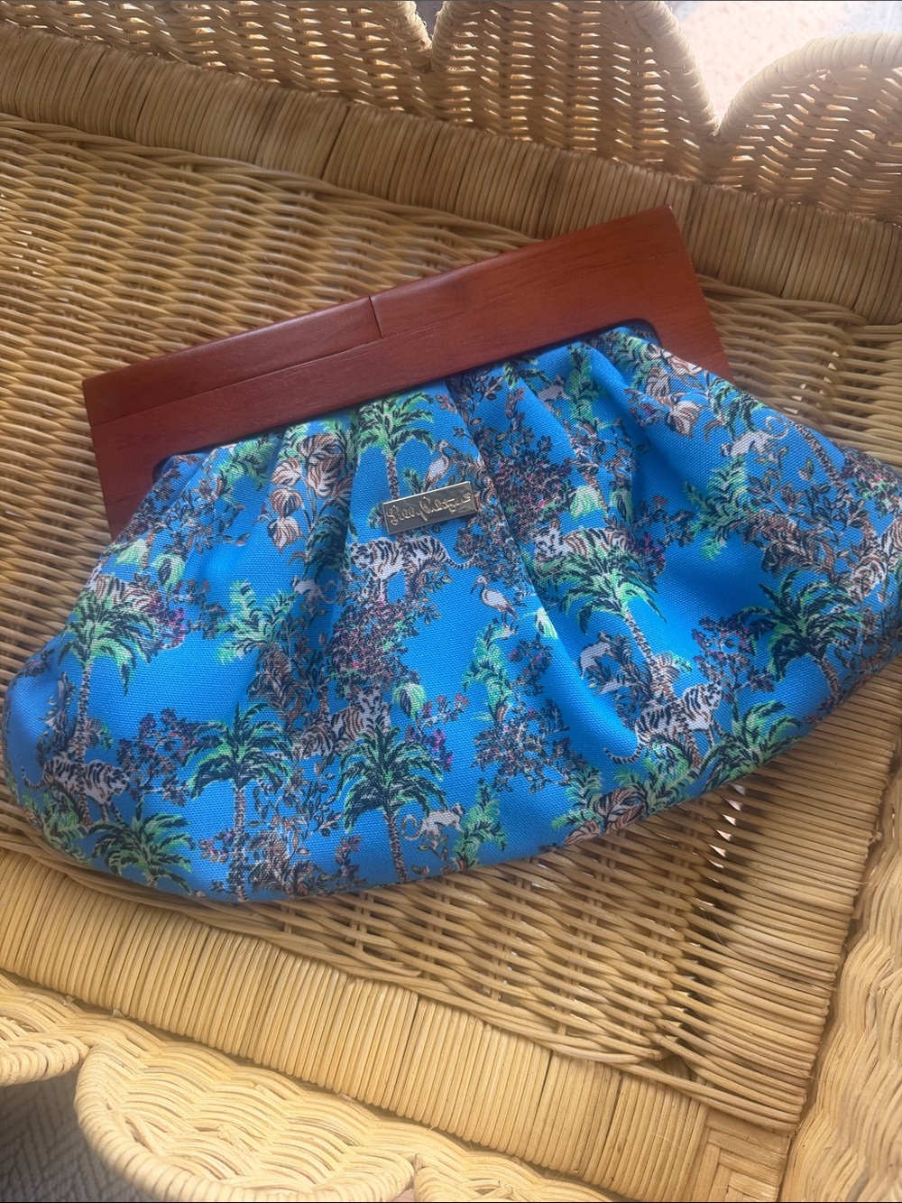 Blue Lilly Pulitzer Tropical Print Clutch with Wooden Frame